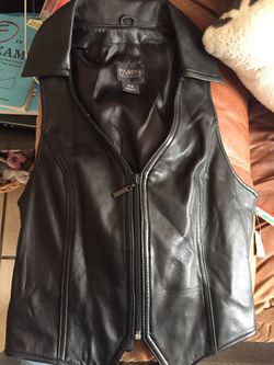Leather vest x small NEW