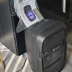 Wireless Speaker W/ Bloototh New
