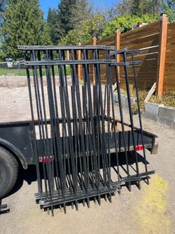 Black metal fence panels (used in good condition): super CHEAP!!