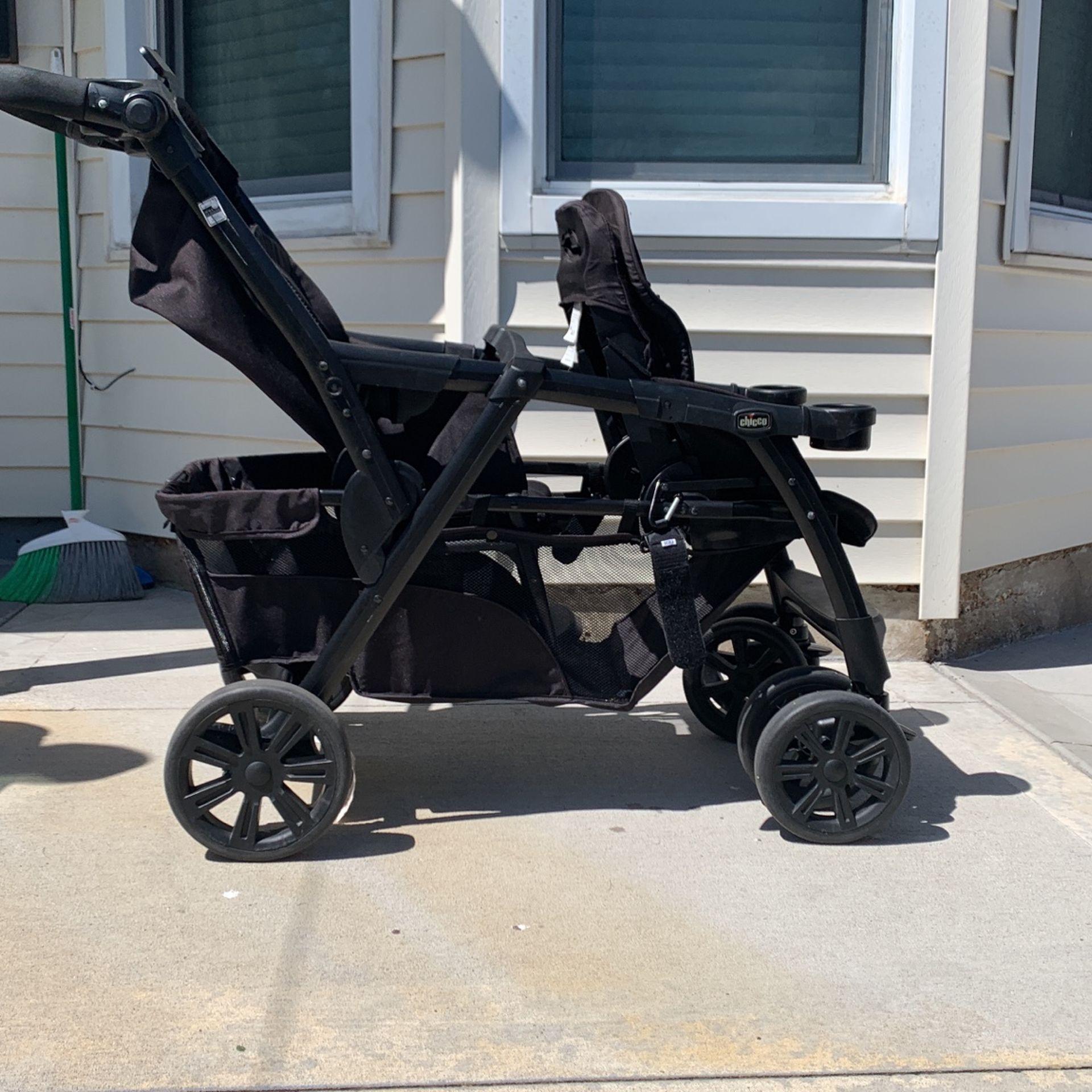 Twin Kid Stroler Wery Good 50$