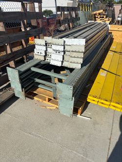 Warehouse racks Warehouse racks