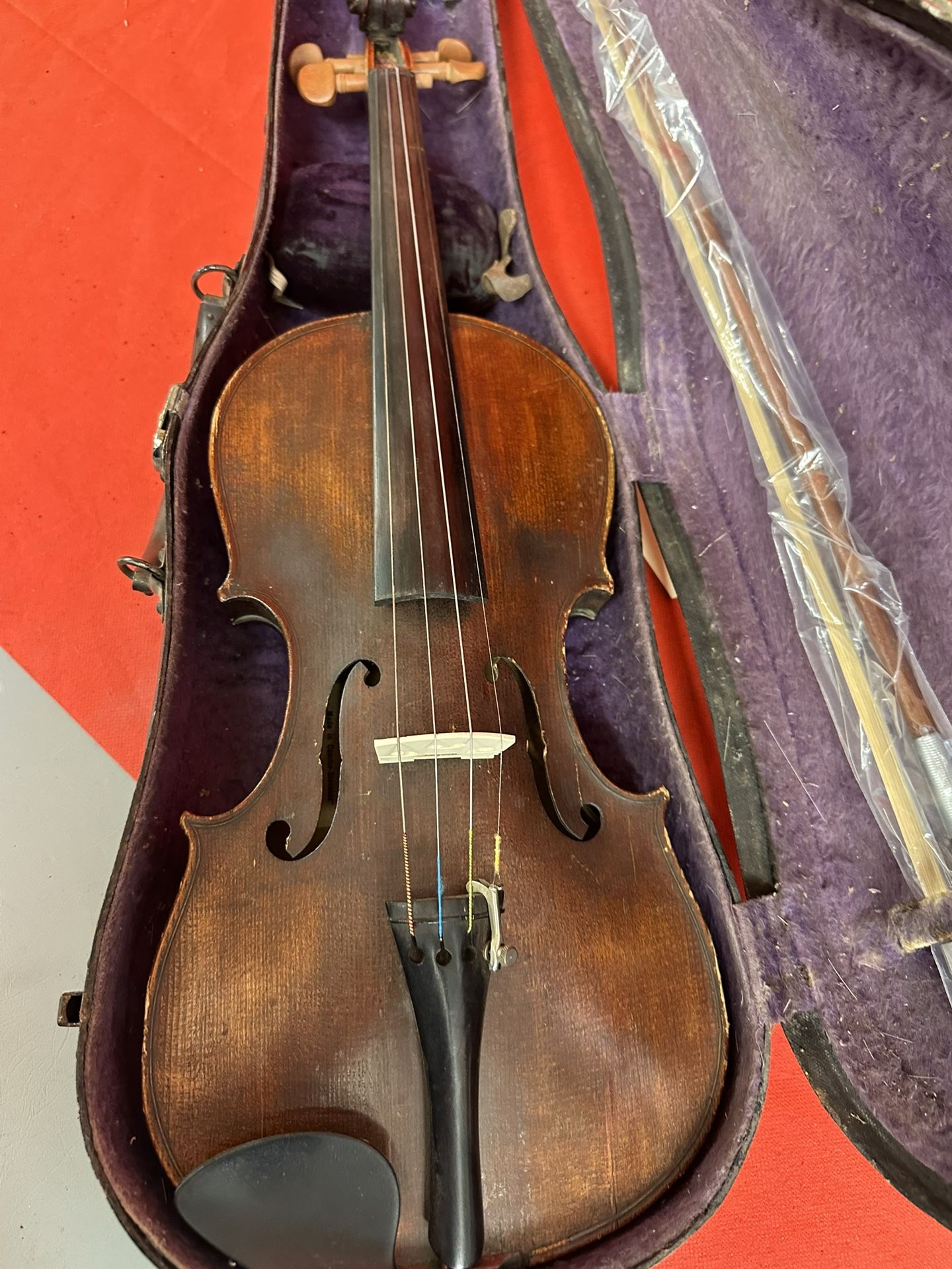 Made in Czecho-Slovakia Copy of Nicolaus Amatus Violin Vintage Antique