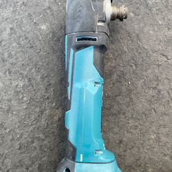 Makita Multitool Oscillating Tool XMT03 18v LTX