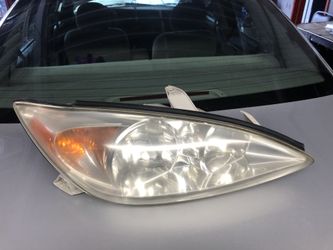 Toyota Camry Headlight