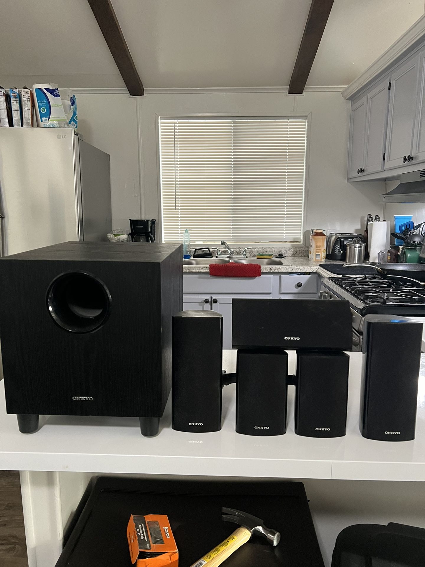 Onkyo 5-1 Surround Speakers 