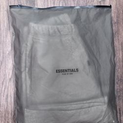 essential shorts