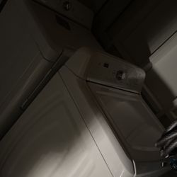 Washer Dryer Set  Maytag  $500 Or Best Offer 