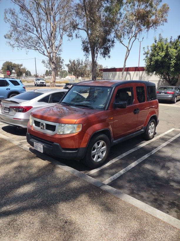 Honda Element 4WD