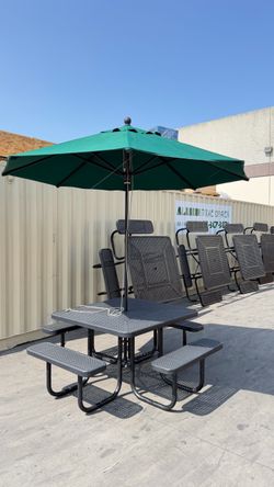 Metal Picnic Table Black with the umbrella