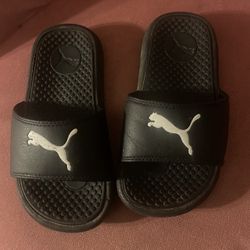 KIDS PUMA SLIDES