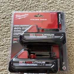 2x Milwaukee M18 CP3.0 High Output Battery