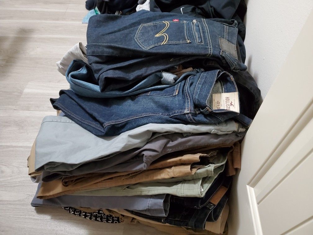 Pants tops shoes. Bulk 150+ pieces. Some like new. Abercrombie Nike Aldo American Eagle Levis Hollister Vans.. Bagged up and ready to pick up as is!