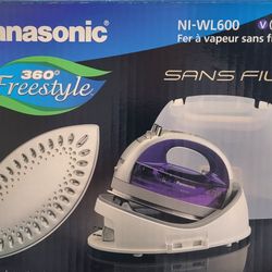 PANASONIC 360° Freestyle CORDLESS Steam Iron