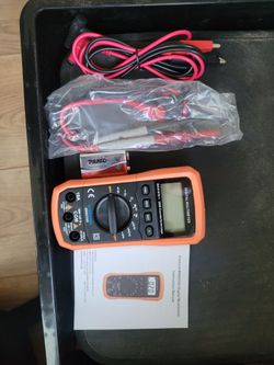 Multimeter Crenova ms8233d. New