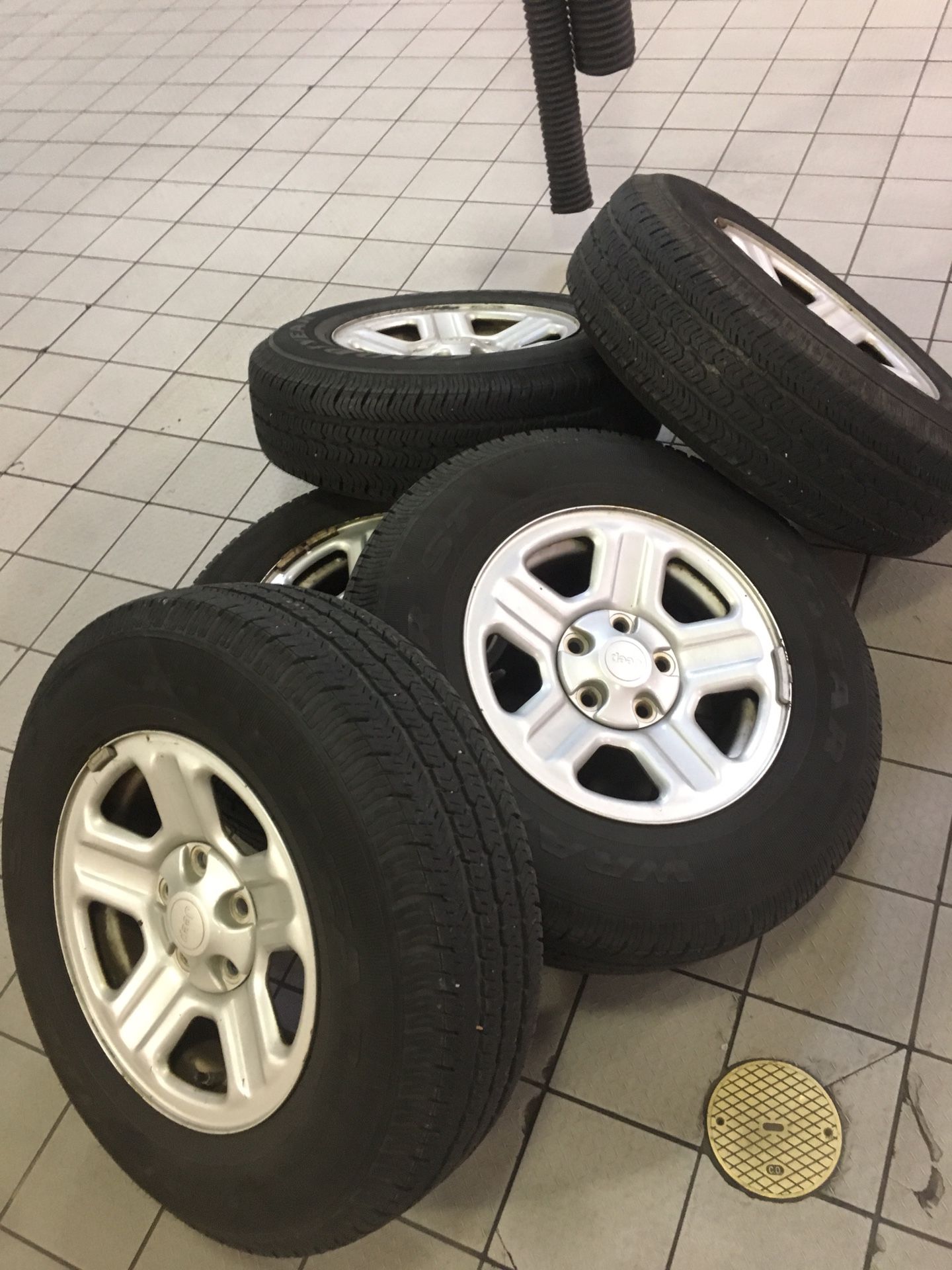 5 Jeep Wrangler wheels and tires