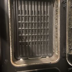 Gourmia Smokeless Indoor Grill