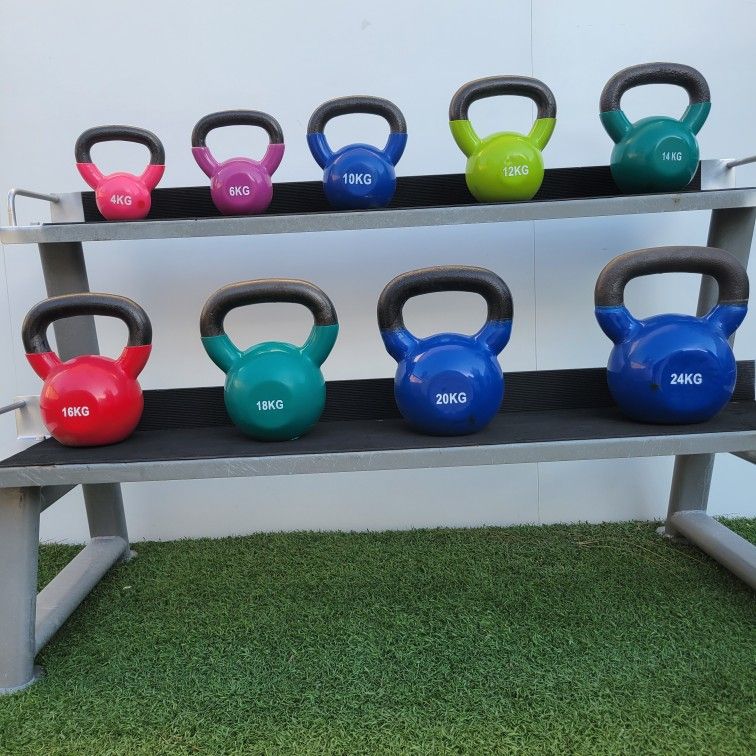 9 KETTLE BELLS SET, BRAND NEW