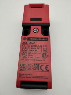 Safety limit switch