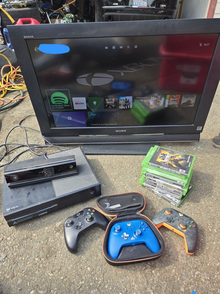 Xbox One With Kinnect Bundle 