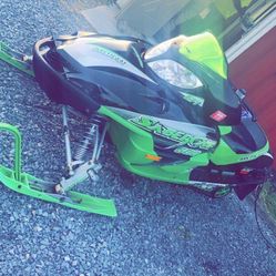 2003 SaberCat 600