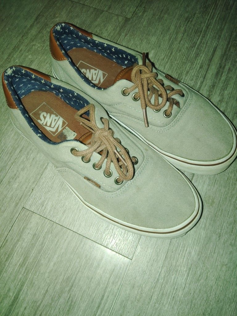 Like New Vans Sz 9.5 