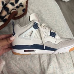 Jordan 4s