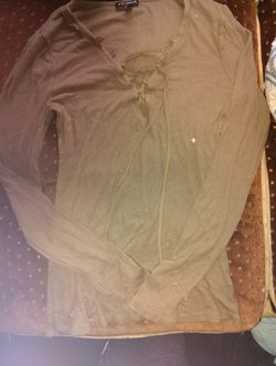 Selling Small Express Shirt And  SHEIN Shirt 