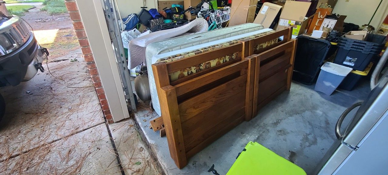 Bunk Bed - In Kingwood