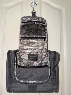 Vera Bradley Hanging Cosmetics Toiletries Bag