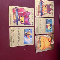 Gold Foil Pikachu 5 Card Set