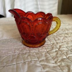Vintage LE Smith moon & stars creamer
