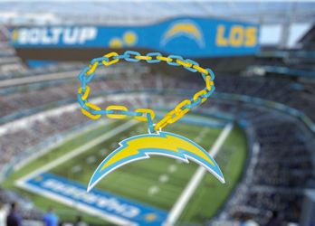 Los Angeles Chargers Oversized Fan Hype Chain $20