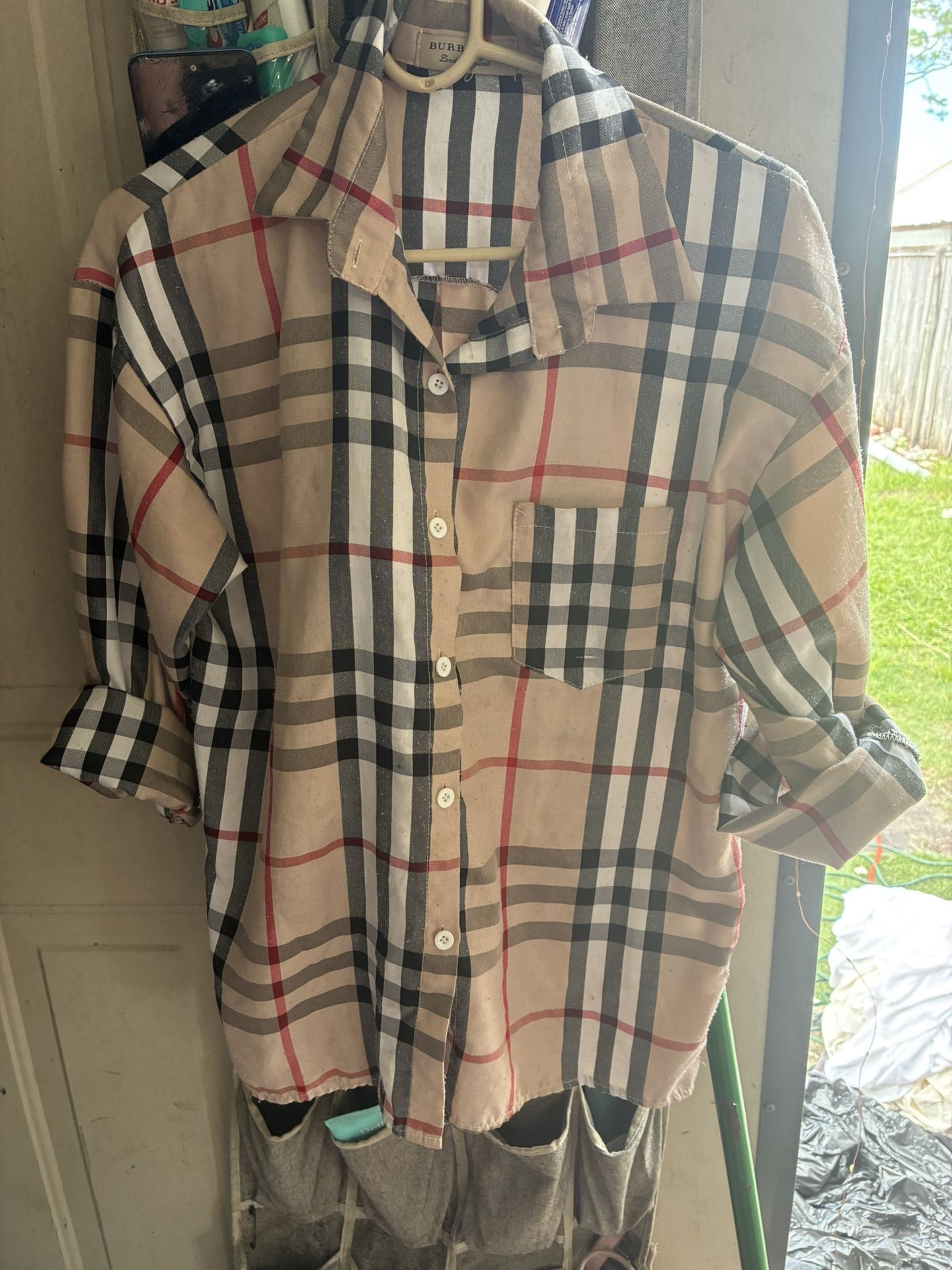 Women’s Burberry Button-Up Shirt