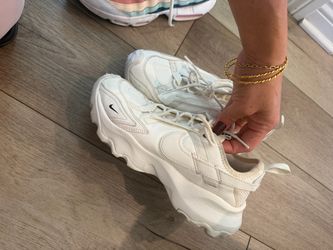 Nike sneakers women