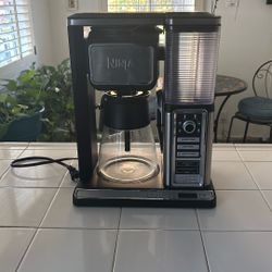 Great OFFER!!!!Ninja Coffeemaker - Deluxe Coffee 