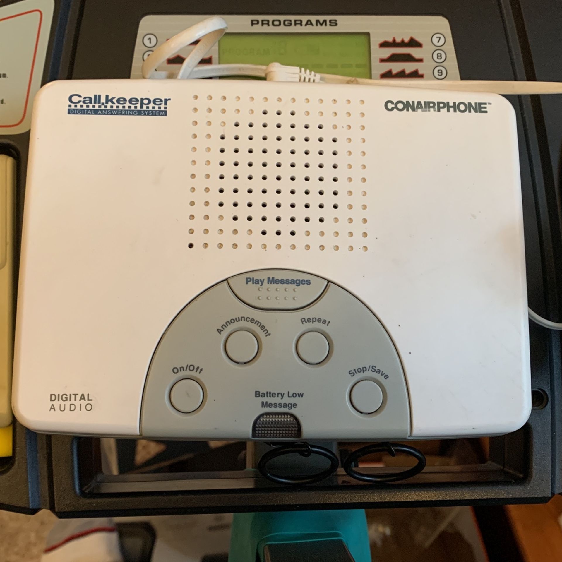 ConAir Phone Digital Answering System Machine Call Keeper TAD1212 Tapeless