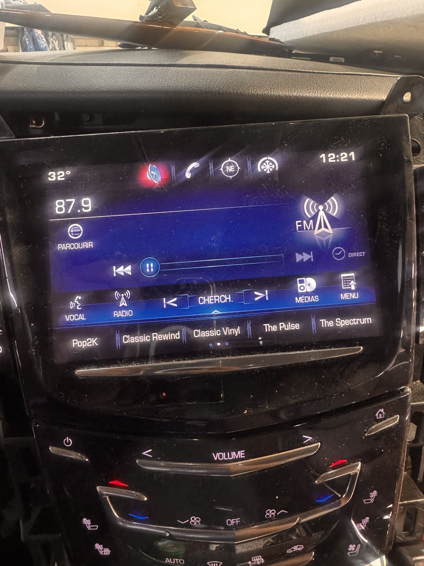 15-20 ESCALADE Radio Stereo Audio Info GPS Screen Display Control Panel Unit OEM