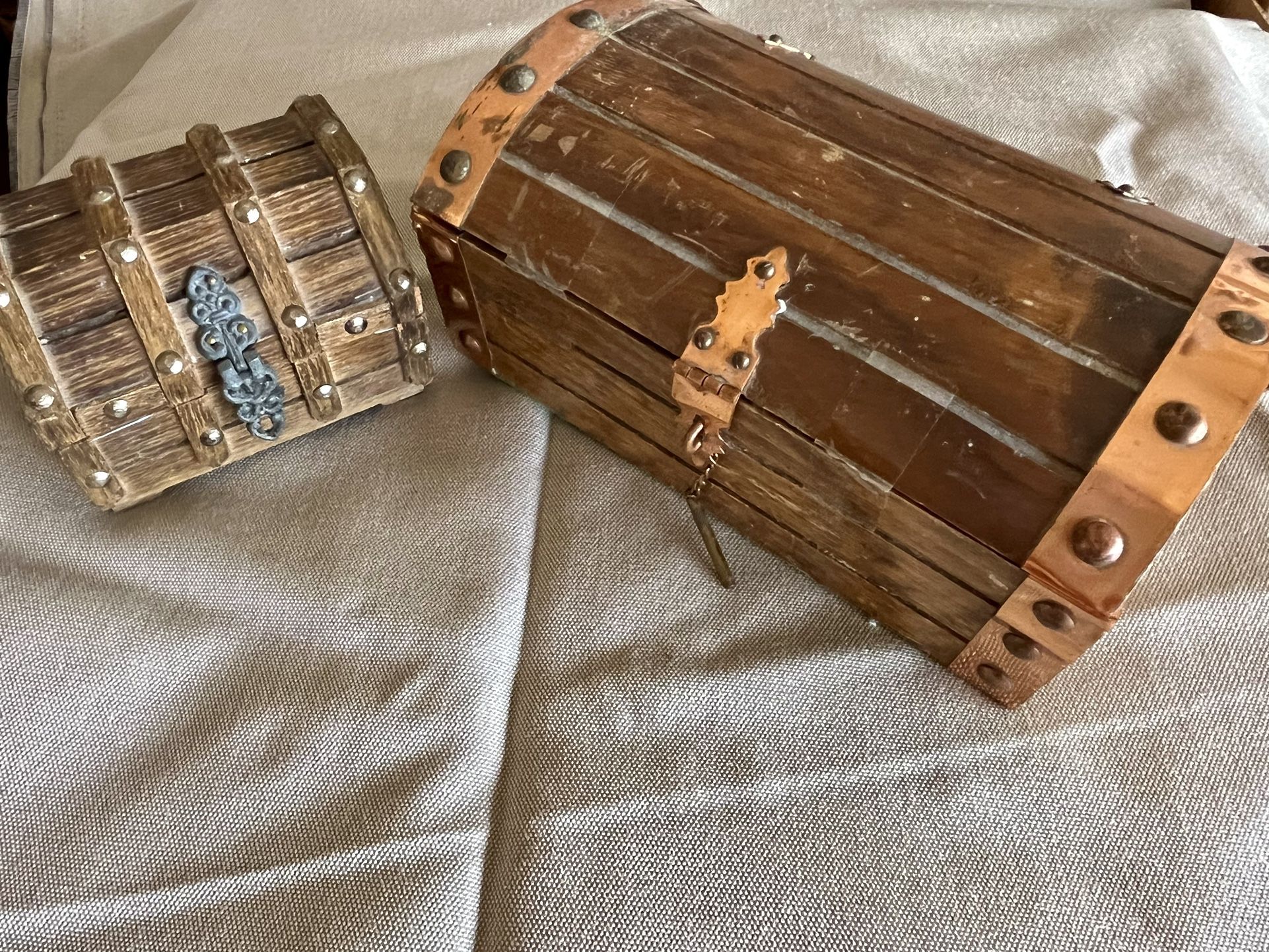 2 Pies Custom Made Musical  Jewelry Box made With Wood