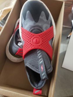 Vendo tenis de niño completamente nuevas