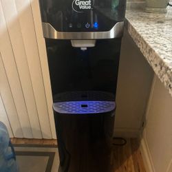 Hot And Cold Water Dispenser 