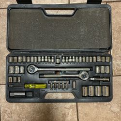 Socket Set