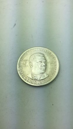 1946-S Booker T Washington Commemorative Silver Half Dollar