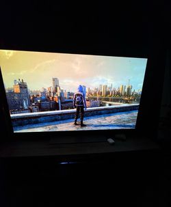 LG C4 OLED TV 48’ inches
