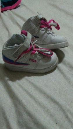 Girls Filas