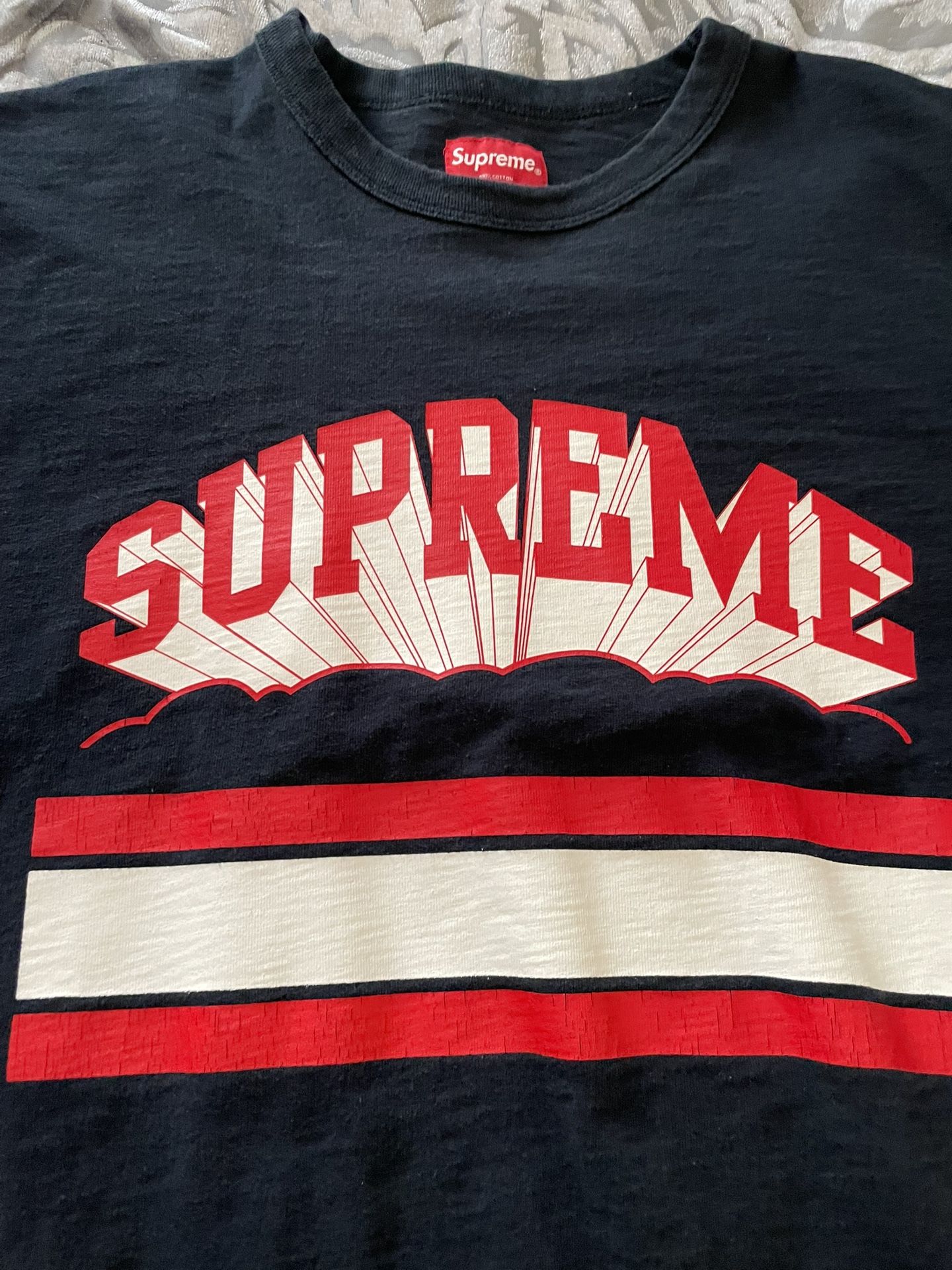 Supreme T Shirt Cloud Arc Logo Size XL