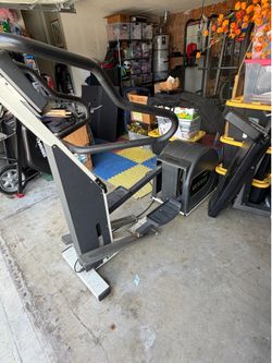 Precor EFX 544 Commercial Elliptical – Gym Quality – Works Great