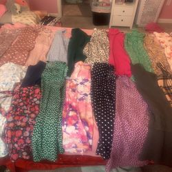 Huge Lot of Girls Clothes.