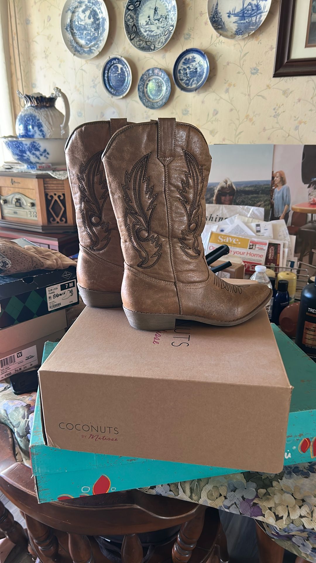 Coconuts Boots Size 7