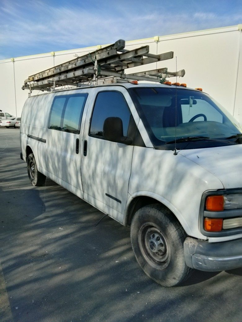 GMC SAVANA