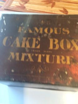 Famous Gake Box